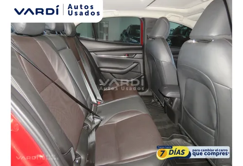 Mazda 3 GRAND TOURING MHEV