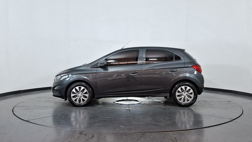 Chevrolet Onix 1.4 Lt
