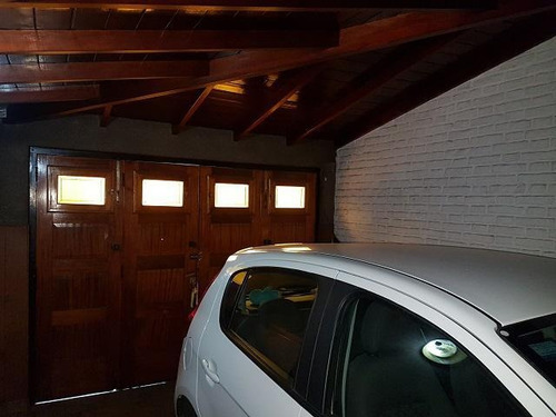 Imagen 2 de 18 de Casa Con 3 Dormitorio, Parque Y Quincho - Quilmes Oeste