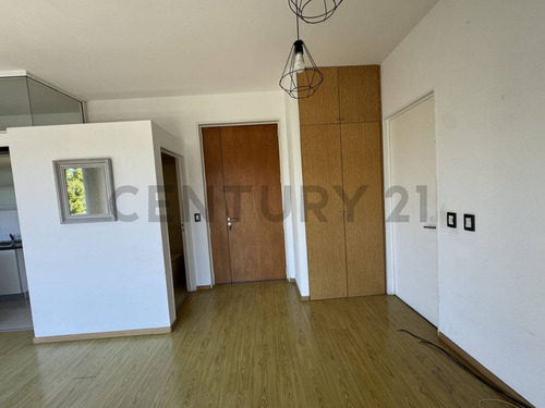 Venta Depto 2 Ambientes Con Cochera - Torre De Primer Nivel - Palermo Hollywood