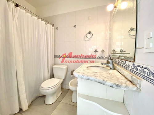 Imagen 12 de 14 de Apartamento En Venta De Dos Dormitorios En Punta Del Este