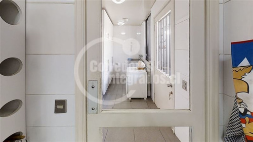 Imagen 10 de 28 de Casa En Venta En Las Condes - Charles Hamilton - 5d Y 4b