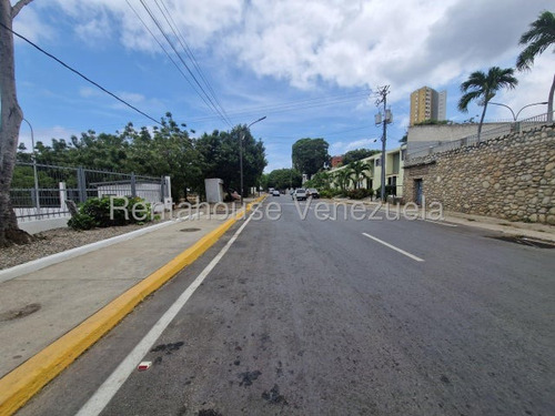 Excelente Apartamento En Venta En Macuto