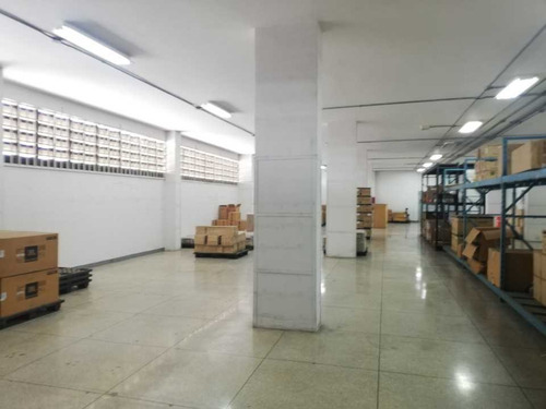 Imagen 4 de 12 de Alquiler Piso En Edificio Industrial La California 535m2