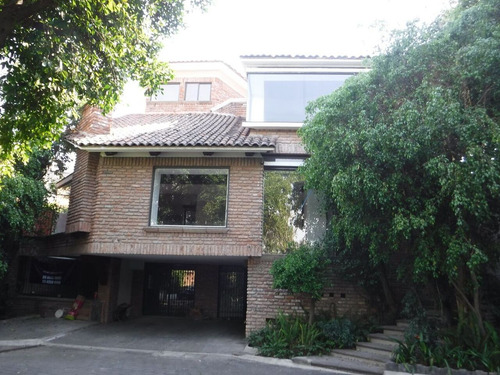 Casa Recien Remodelada A Una Cuadra De Monte Libano