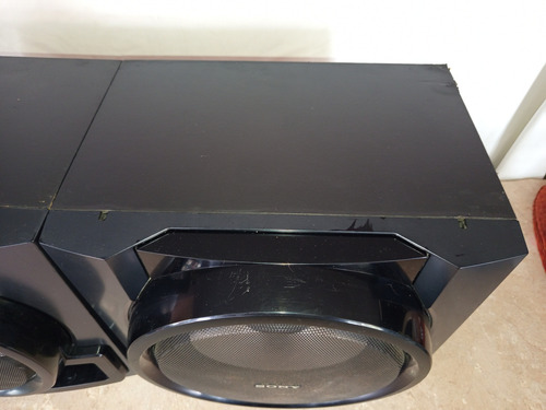 Módular Subwoofer's Sony Genezi Gtr88 6 Ohms Jalando Al 100 Negro 200 W (Usado)