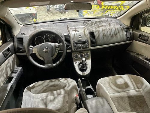 Imagem 7 de 7 de Nissan Sentra 2.0 2013 Completo