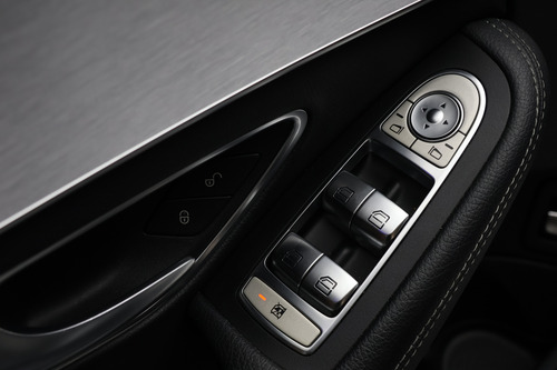 Mercedes-Benz Classe C 1.6 Avantgarde Turbo 2p