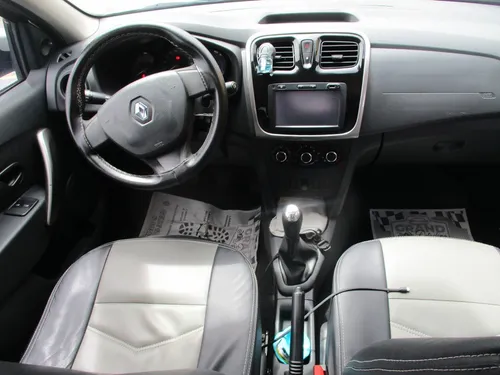 Renault Logan 1600cc Mt Aa