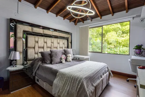 Casa En Venta En San Lucas. Cod V12227