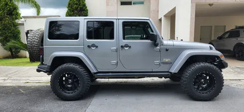 Jeep Wrangler 3.6 Unlimited Sahara 4x4 At