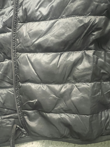 Campera Uniqlo Hombre (Usado)