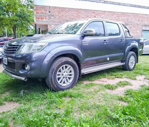 Toyota Hilux Srv