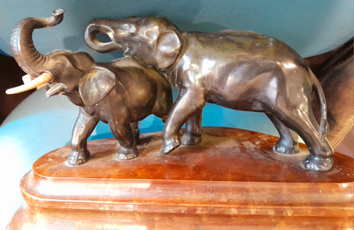 Escultura Elefante Petit Bronce Base Madera Nogal Maciza 35c