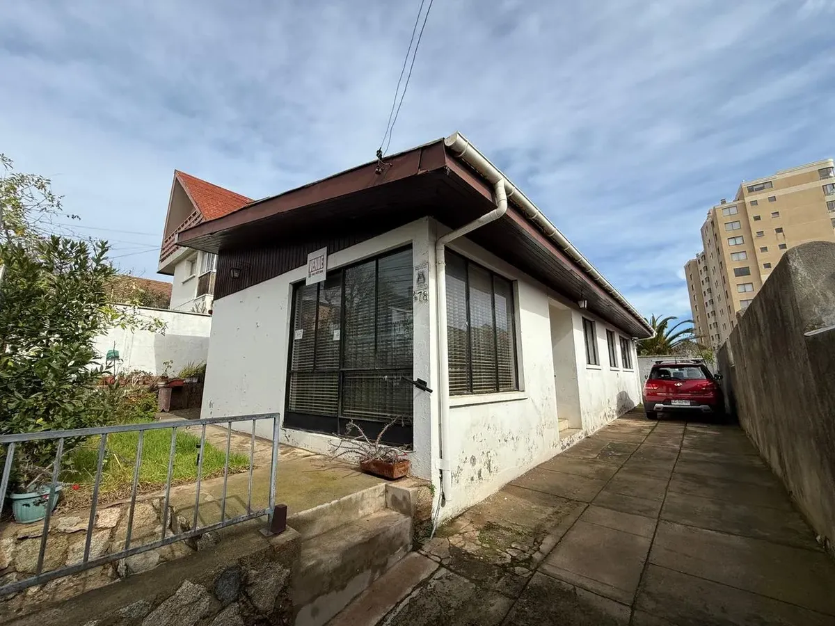 Imagen 1 de 29 de Casa 4d 2b Con Estacionamiento Y Patios En Recreo