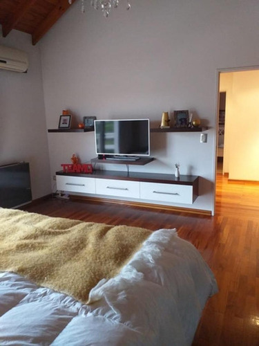 Imagen 8 de 14 de Hermosa Casa En Santa Ana Barrio Cerrado