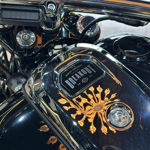 Harley-davidson Fxbr 2023