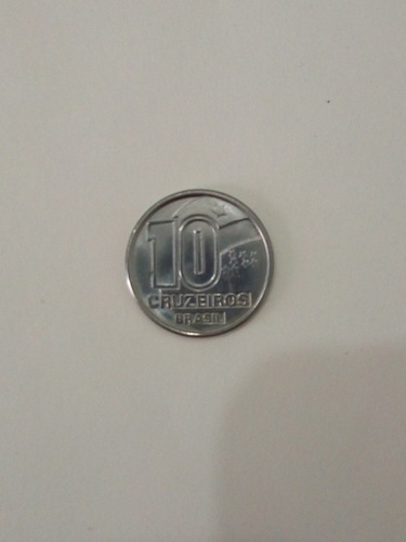 Moneda Brasil 10 Cruzeiros Año 1990