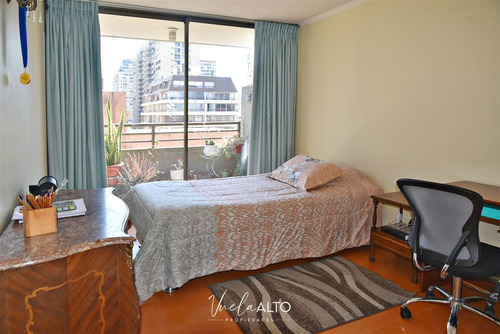 Depto. En Venta 3 Dorm. / Montealegre / Metro Colon / 2 Est.
