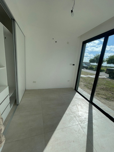 Casa Disponible Apto Credito / Area Escriturable / Barrio San Sebastian / Pilar/ Escobar / Barrio Privado