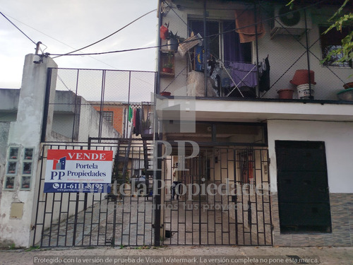 Ph De 3 Ambientes Con Patio