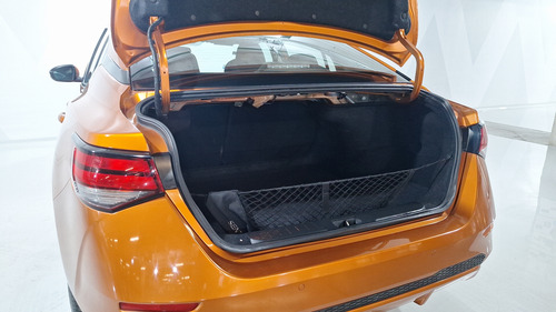 Nissan Sentra 2.0 Advance Cvt
