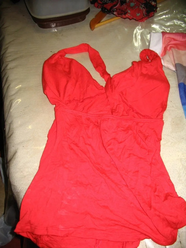 Lote 2 Remeras Roja Corset Basica Y Rallada Un Solo Hombro