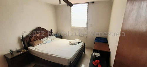 Imagen 9 de 30 de Apartamento En Venta En Las Trinitarias, Inf 04245943684, Cod 22-17033, J24
