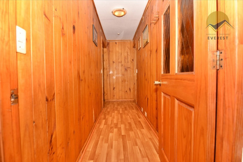 Se Vende Casa 6d 3b Con Estacionamiento. Algarrobo.