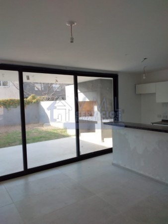 Imagen 16 de 18 de Chacra Del Sur A Estrenar Duplex 3 Dorm Detalles De Categoría