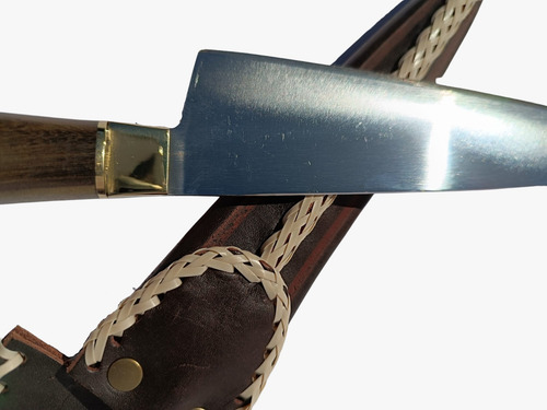 Cuchillo Artesanal Anillado Bronce De 20 Cm Con Vaina Cocida