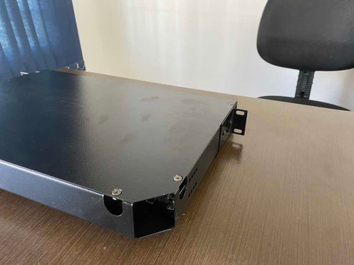 Imagem 6 de 8 de Distribuidor Optico Dio 24 Fibras C/ Bandeja E Painel Rack19