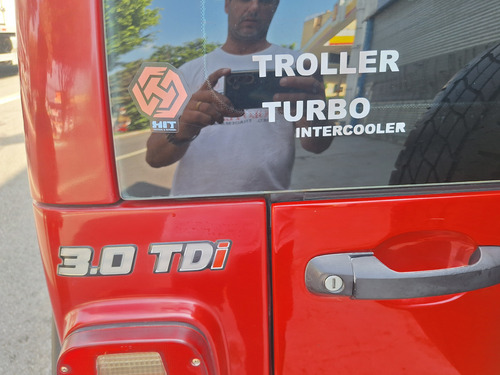 Troller T-4 3.0 Tl 2p