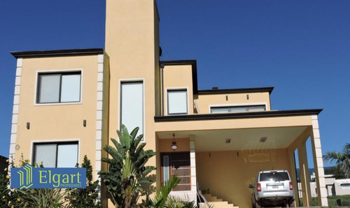 Casa En Venta En Loma Linda