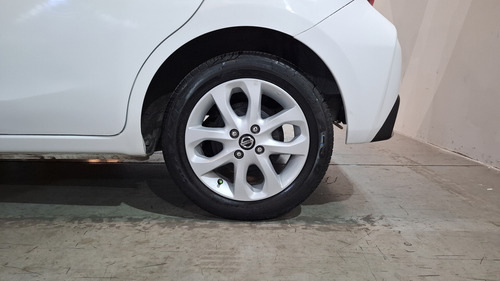 Nissan March 1.6 ADVANCE AUTO