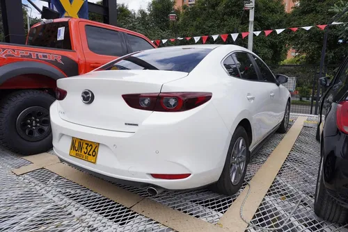 Mazda 3 2.0 Touring At Hibrido Ligero - Mhev