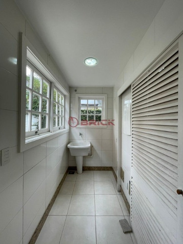 Imagem 8 de 25 de Casa Com 4 Quartos Sendo 3 Suítes No Centro, Teresópolis/rj. - Ca01990 - 70628053