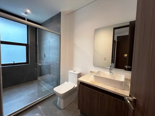 Vendo Departamento Nuevo Con Terraza Y 3 Estacionamientos En Punta Interlomas, Col. Interlomas, Huixquilucan, Edomex