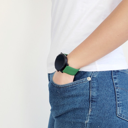 Correa Deportiva Lisa Ligera Para Smartwatch Binden Era Hit Ejército Verde 2.2 Cm
