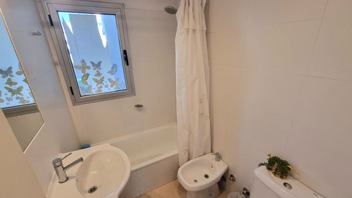 Departamento En Venta O Alquiler Temporal Con Muebles 3 Ambientes Con Vista Al Agua, Portezuelo