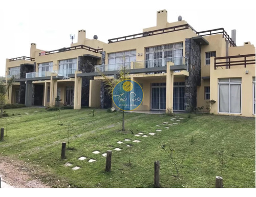 Hermosa Casa En Manantiales, A 150 Mts De Playa Bikini