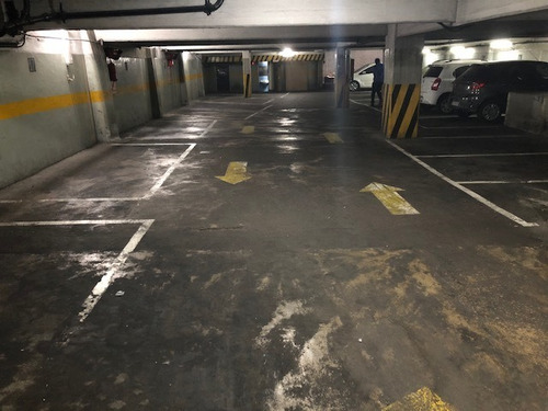 Imagen 1 de 13 de Garaje 2 Plantas1500m2 Subsuelo 100 Autos