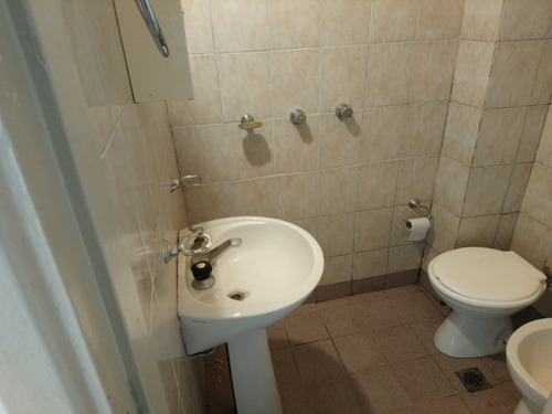 Alquilo. Dpto, 1 Amb. Sin Inmobiliaria