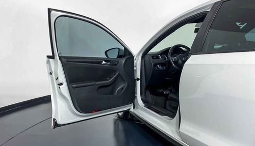 Imagen 13 de 15 de 38753 - Volkswagen Jetta 2013 Con Garantía