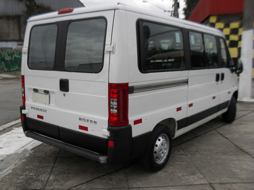 Peugeot Boxer 2.3 15 Lugares Completa 2016