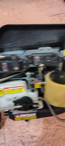 Carro Con El Motor De Etanol. (Usado)