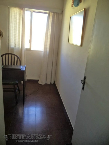 Apartamento En Venta 3 Dormitorios 1 Baño- Taruman - Buceo - Ref: 1972