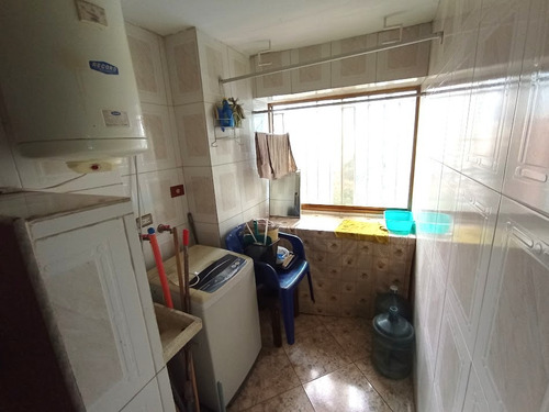 Se Ofrece En Venta Comodo Y Centrico Apartamento Ubicado En Centro Parque Caracas La Candelaria