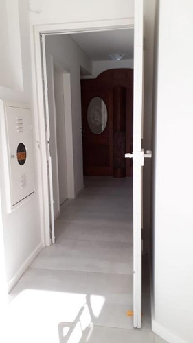 Imagem 2 de 19 de Sala Comercial Térrea No Centro - Sa0688