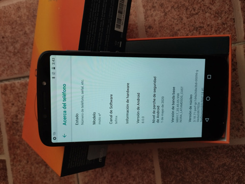 Moto E5 Dual Sim 16 Gb Gris Flash 2 Gb Ram (Usado)